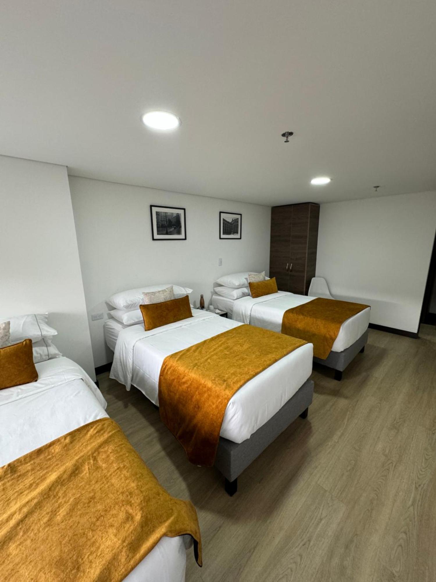 Hotel Wlh Gold Bogota Exterior photo