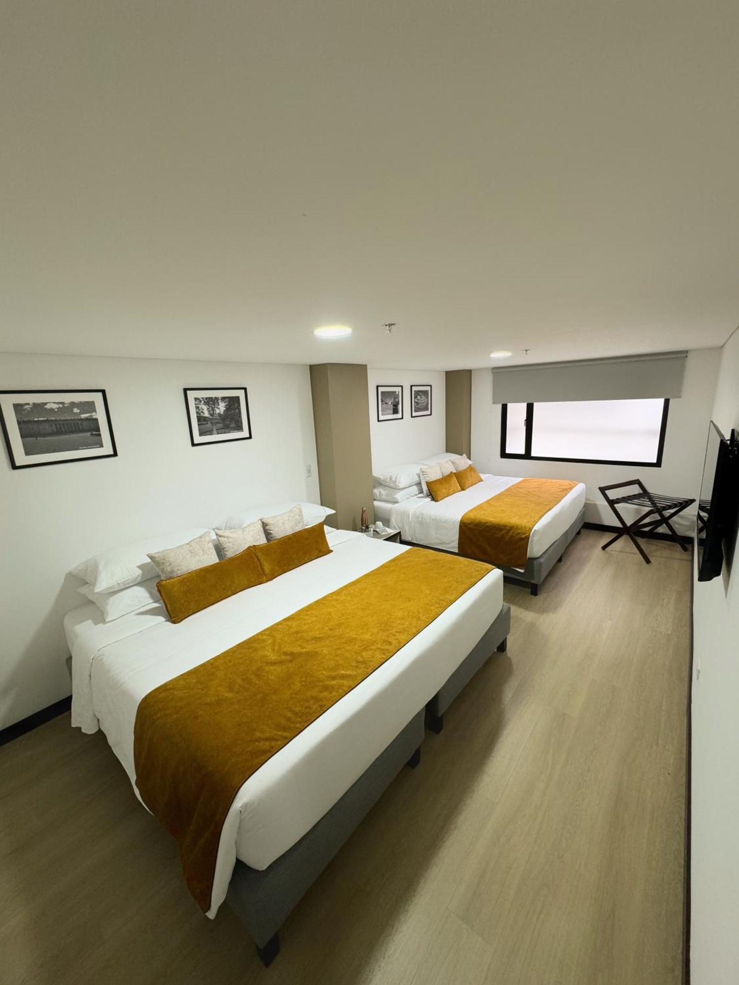 Hotel Wlh Gold Bogota Exterior photo