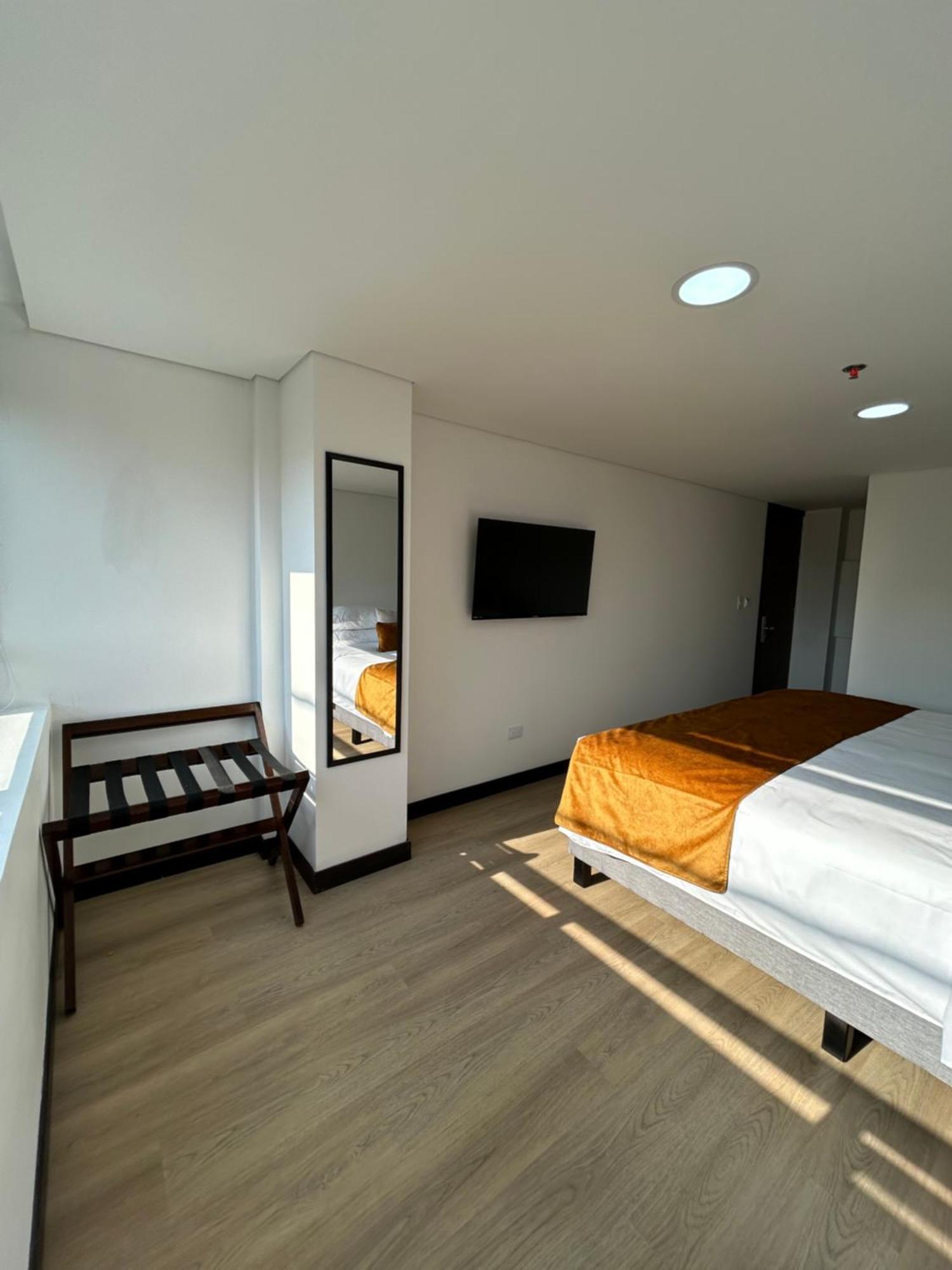 Hotel Wlh Gold Bogota Exterior photo