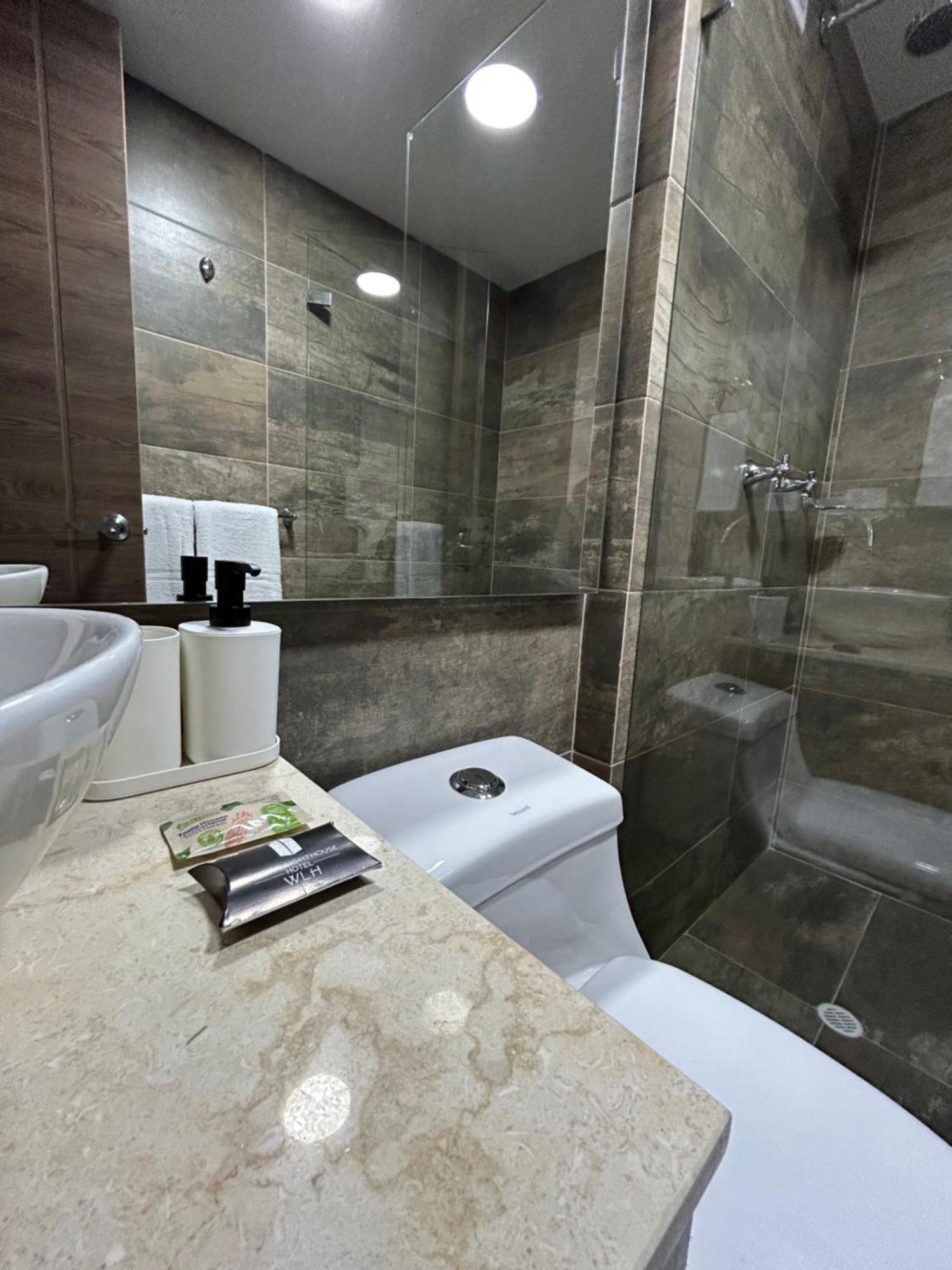Hotel Wlh Gold Bogota Exterior photo