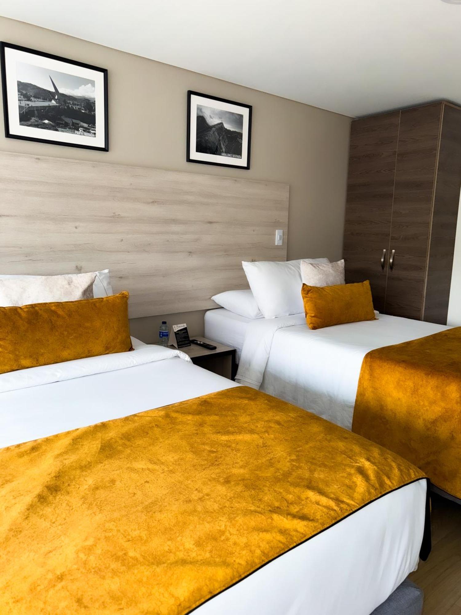 Hotel Wlh Gold Bogota Exterior photo